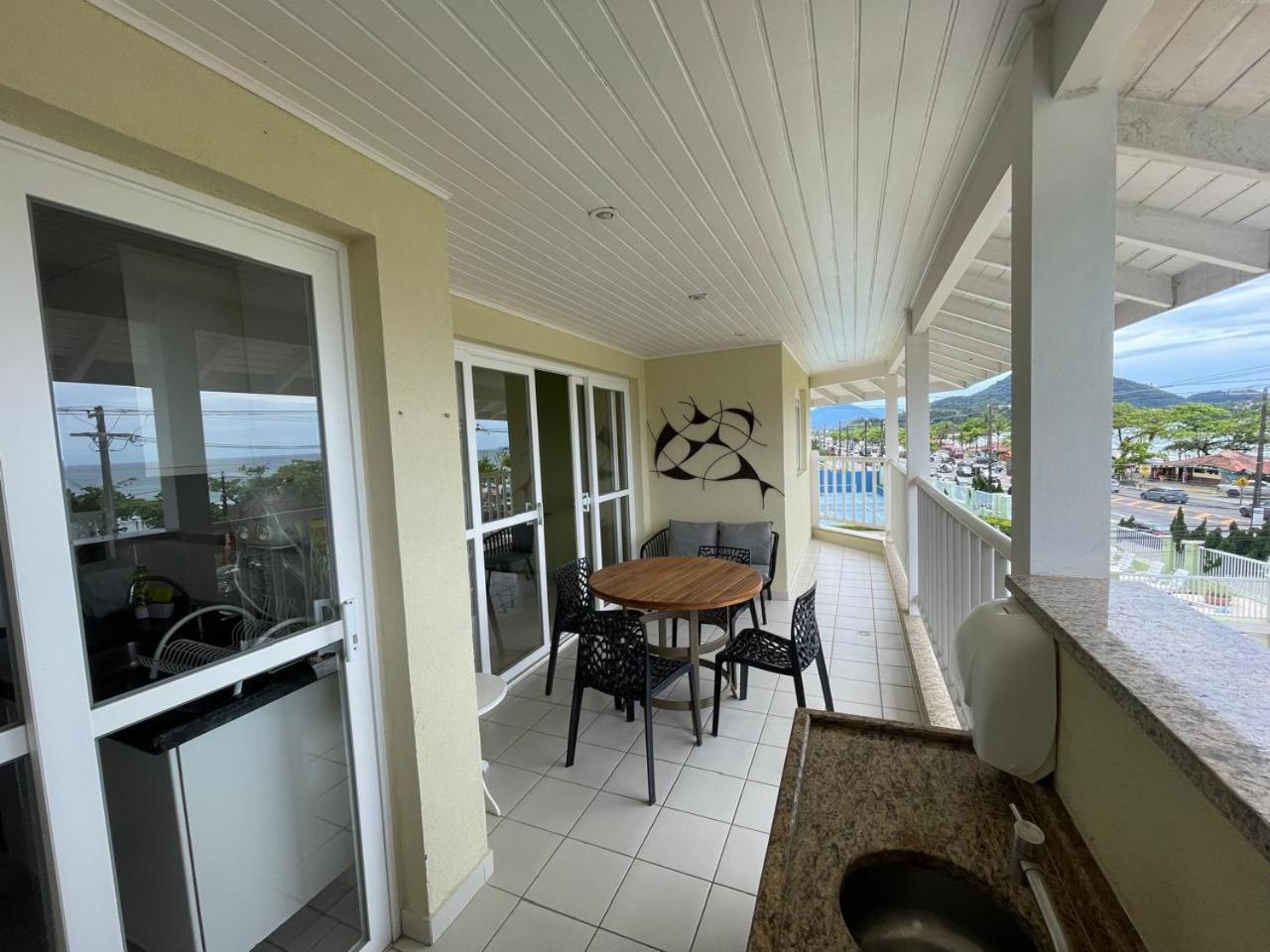 Apartamento Frente Mar Grande